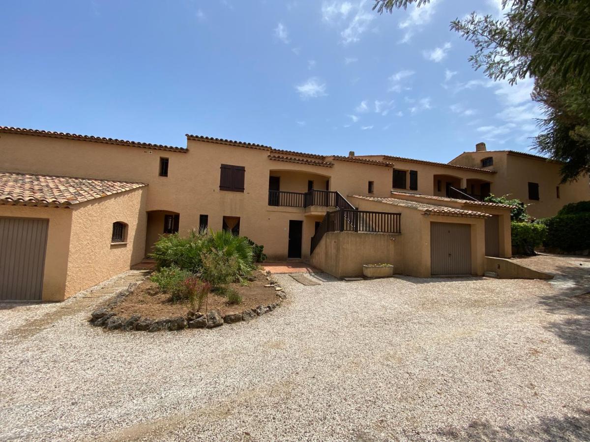 Appartement De Vacances Au Calme Absolu, Vue Mer. Saint Aygulf Luaran gambar