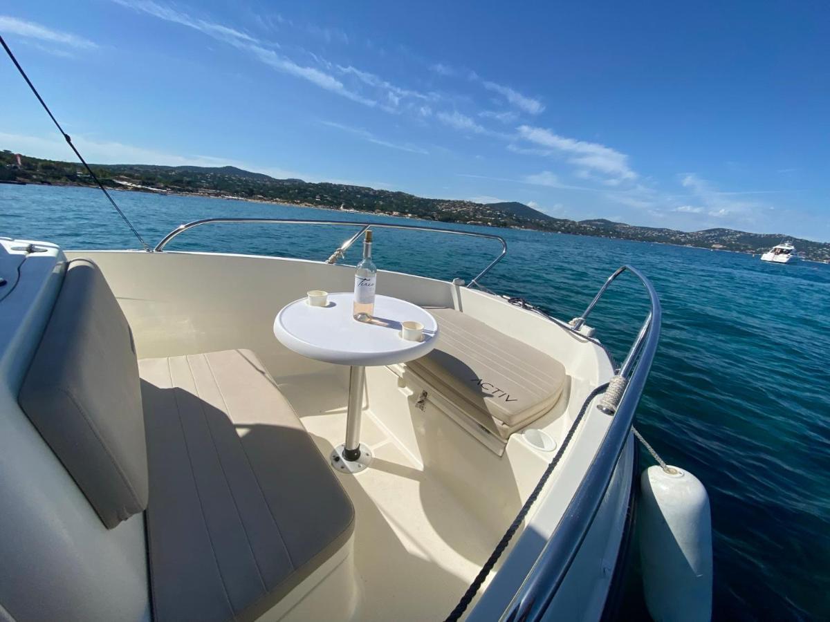 Appartement De Vacances Au Calme Absolu, Vue Mer. Saint Aygulf Luaran gambar