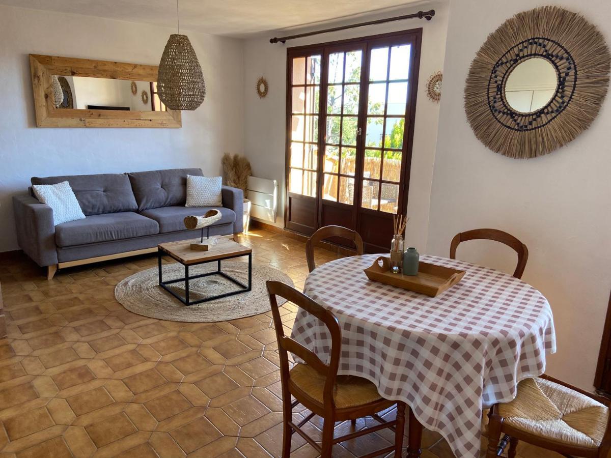 Appartement De Vacances Au Calme Absolu, Vue Mer. Saint Aygulf Luaran gambar