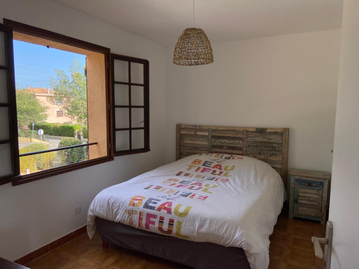 Appartement De Vacances Au Calme Absolu, Vue Mer. Saint Aygulf Luaran gambar