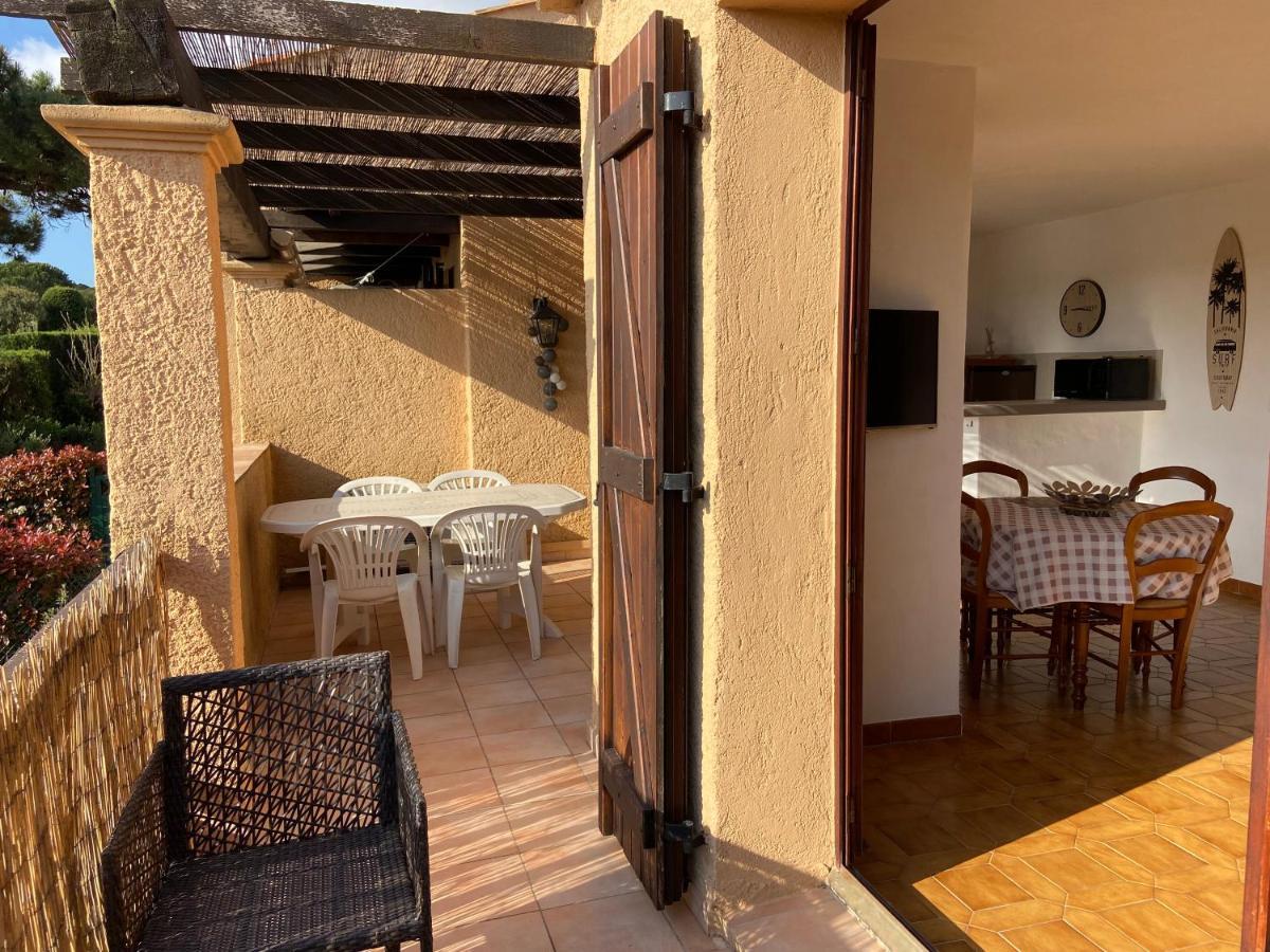 Appartement De Vacances Au Calme Absolu, Vue Mer. Saint Aygulf Luaran gambar